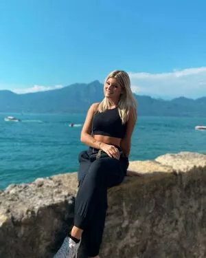 Delfi Martinez OnlyFans Leaked Free Thumbnail Picture - #SWDx7KPmPi
