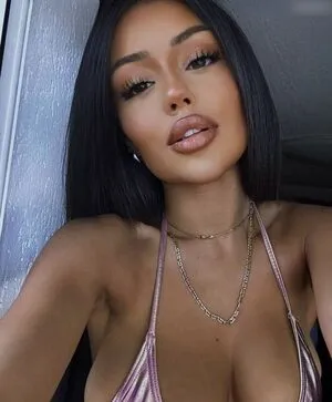 Demet Thumbnail Picture