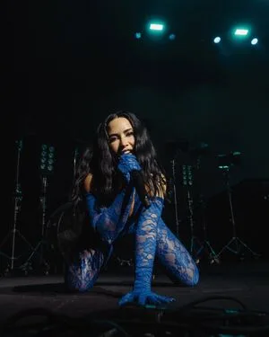 Demi Lovato OnlyFans Leaked Free Thumbnail Picture - #TAyipDABIS