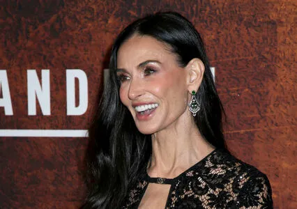 Demi Moore OnlyFans Leaked Free Thumbnail Picture - #P0RTw4o3HC