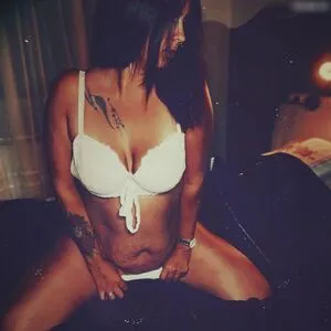 Deniiiseee A Thumbnail Picture