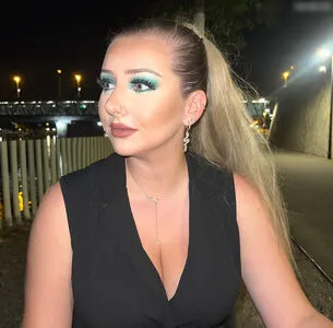 Desiii77 Thumbnail Picture