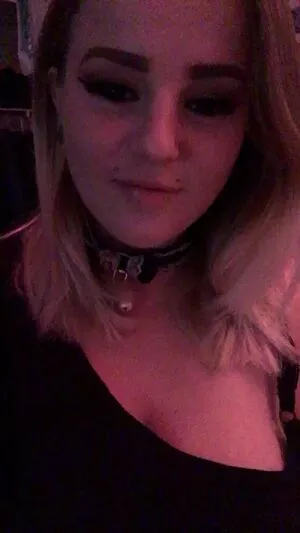 Desiraethecat Thumbnail Picture