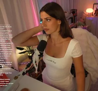 Develique OnlyFans Leaked Free Thumbnail Picture - #K9STvjEn9D