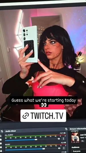 Develique OnlyFans Leaked Free Thumbnail Picture - #NwNCSpL2IY