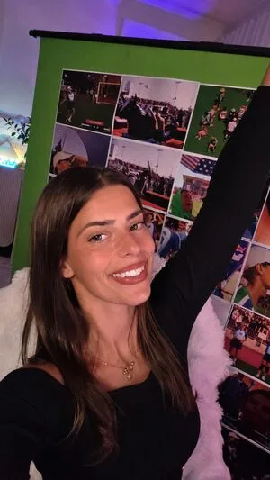 Develique OnlyFans Leaked Free Thumbnail Picture - #Uedo6FOe6I