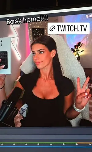 Develique OnlyFans Leaked Free Thumbnail Picture - #xPB33gnagw