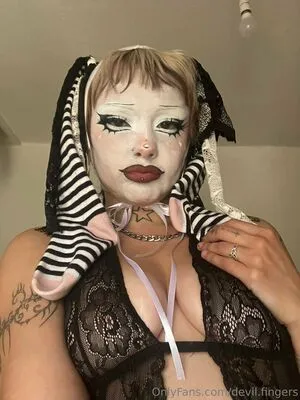 Devil Fingers OnlyFans Leaked Free Thumbnail Picture - #DvgVjgaese