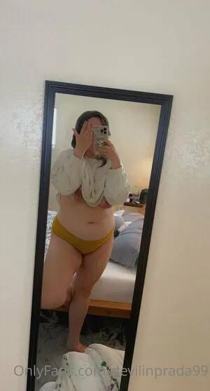 Devilinprada99 OnlyFans Leaked Free Thumbnail Picture - #anaAG5eInL