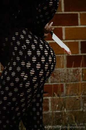 Devinebria Thumbnail Picture