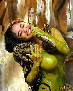Dewi Persik OnlyFans Leaked Free Thumbnail Picture - #FVQs23B2L1