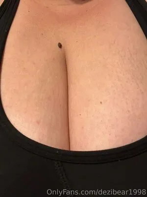 Dezibear1998 OnlyFans Leaked Free Thumbnail Picture - #F7lprgee86