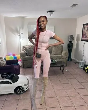 Diamonique OnlyFans Leaked Free Thumbnail Picture - #S3rWr9CXK7