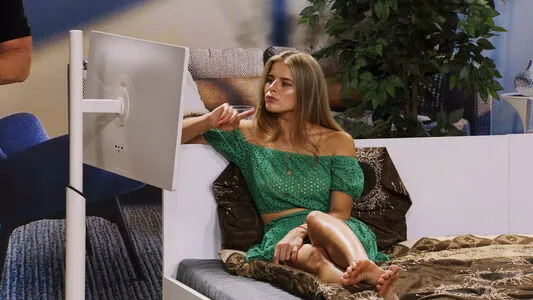 Diana Naborskaya Thumbnail Picture