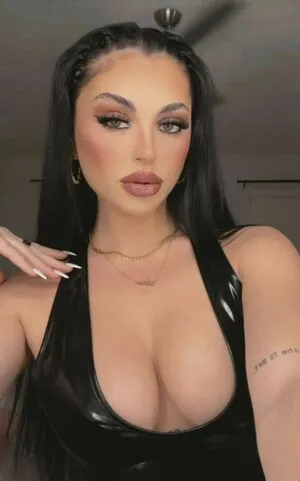 Dianeneedles Thumbnail Picture