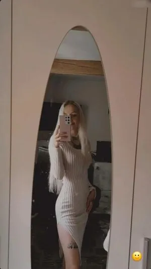 Dieamy Thumbnail Picture