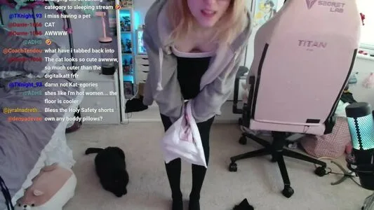 Digitalkatt OnlyFans Leaked Free Thumbnail Picture - #WZNHJM7FSc