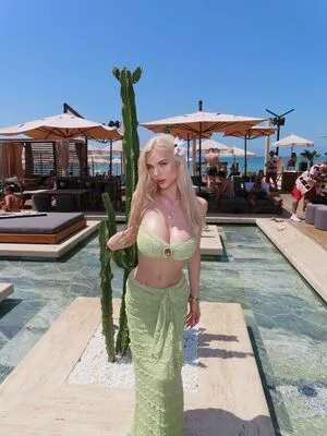 Dinero OnlyFans Leaked Free Thumbnail Picture - #v43IIfIP92