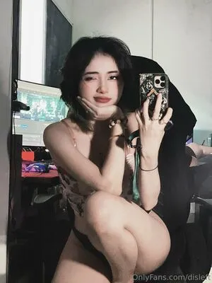 Disleft OnlyFans Leaked Free Thumbnail Picture - #HpykhL35lC