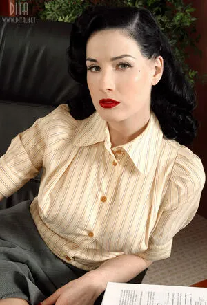 Dita Von Teese OnlyFans Leaked Free Thumbnail Picture - #2ttaRqJaF2