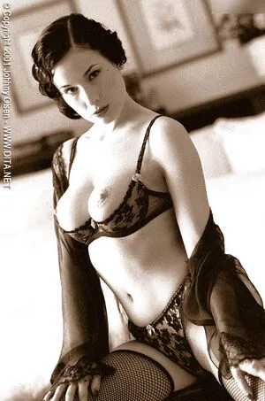 Dita Von Teese OnlyFans Leaked Free Thumbnail Picture - #83CSedLKIu