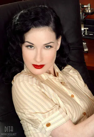 Dita Von Teese OnlyFans Leaked Free Thumbnail Picture - #BlSTAHGojD