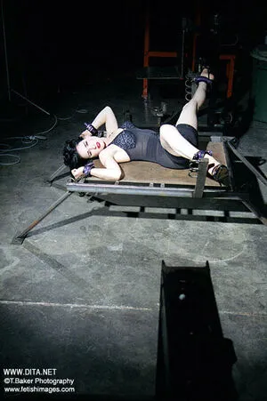 Dita Von Teese OnlyFans Leaked Free Thumbnail Picture - #HD52HmWbI9