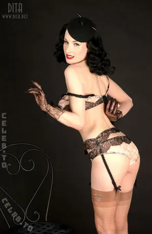 Dita Von Teese OnlyFans Leaked Free Thumbnail Picture - #ijx0d6L4wi
