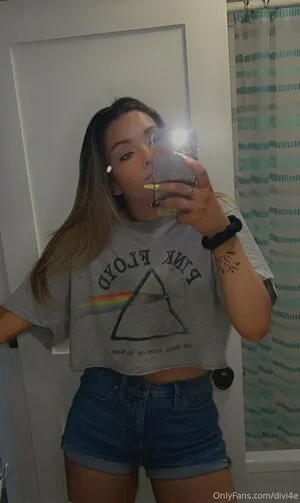 Divi4e OnlyFans Leaked Free Thumbnail Picture - #Wx8lbCuqgR