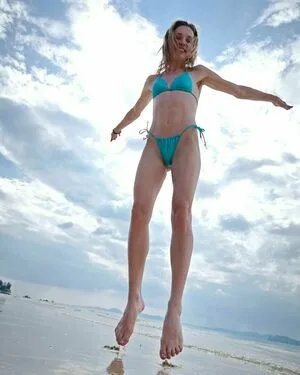 Dobos Evelin OnlyFans Leaked Free Thumbnail Picture - #iiU4CzswRR
