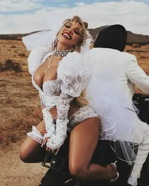 Doja Cat OnlyFans Leaked Free Thumbnail Picture - #TSWjZRifaj