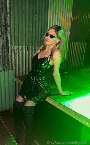 Dolllyancaa Thumbnail Picture