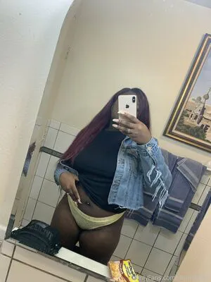 Donnastarr OnlyFans Leaked Free Thumbnail Picture - #AlYoW7fnwr