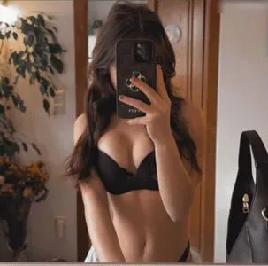 Doreen Gnadi OnlyFans Leaked Free Thumbnail Picture - #y1YRYWhtOv