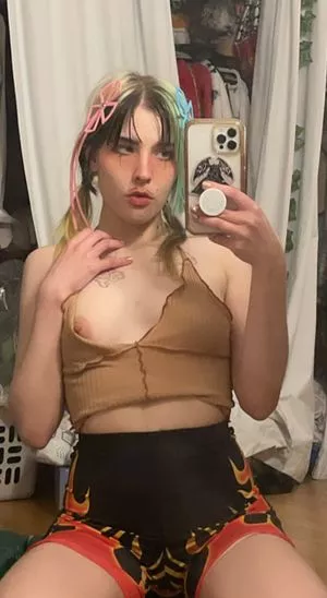 Dorian Electra OnlyFans Leaked Free Thumbnail Picture - #0AFyH5rwoa