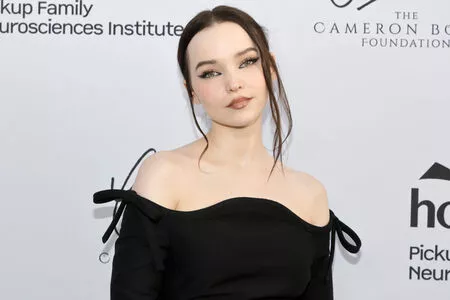 Dove Cameron OnlyFans Leaked Free Thumbnail Picture - #OFDFTMX4wg