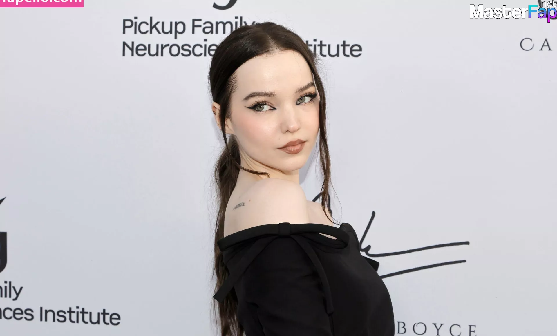 Dove cameron nude
