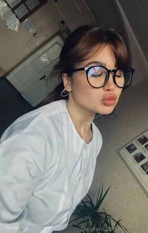 Dr Daniela OnlyFans Leaked Free Thumbnail Picture - #Fyk2312jVf