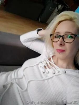 Dragoncat08 OnlyFans Leaked Free Thumbnail Picture - #4BcdTLjlmZ