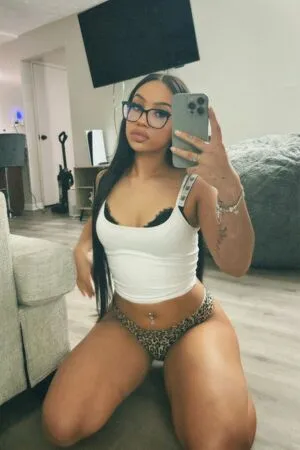 Dream Wynter Thumbnail Picture