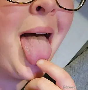 Drewbaybeee Thumbnail Picture