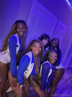 Drippinvelvet Thumbnail Picture