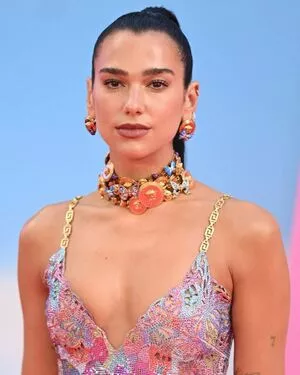 Dua Lipa OnlyFans Leaked Free Thumbnail Picture - #2bdnjltrMJ