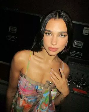 Dua Lipa OnlyFans Leaked Free Thumbnail Picture - #7e7aepjdID