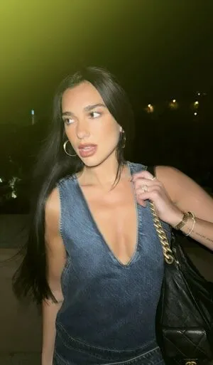 Dua Lipa OnlyFans Leaked Free Thumbnail Picture - #DL8jsWOYfg