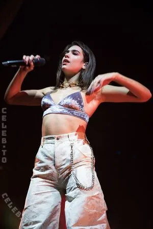 Dua Lipa OnlyFans Leaked Free Thumbnail Picture - #FdaSPzZWRh