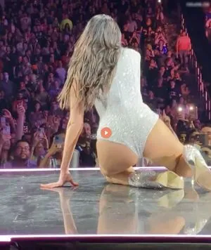 Dua Lipa OnlyFans Leaked Free Thumbnail Picture - #GBe3PotJ29