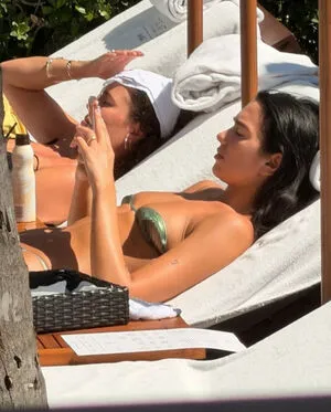 Dua Lipa OnlyFans Leaked Free Thumbnail Picture - #GSaY6Tyr4H