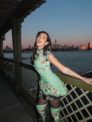 Dua Lipa OnlyFans Leaked Free Thumbnail Picture - #IXYdP7Nkx7