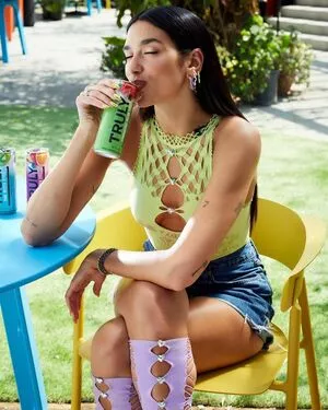 Dua Lipa OnlyFans Leaked Free Thumbnail Picture - #OTypzUBfEx